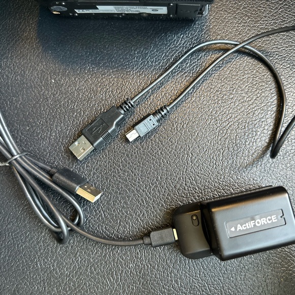 Mini Video camera - Picture 2 of 12